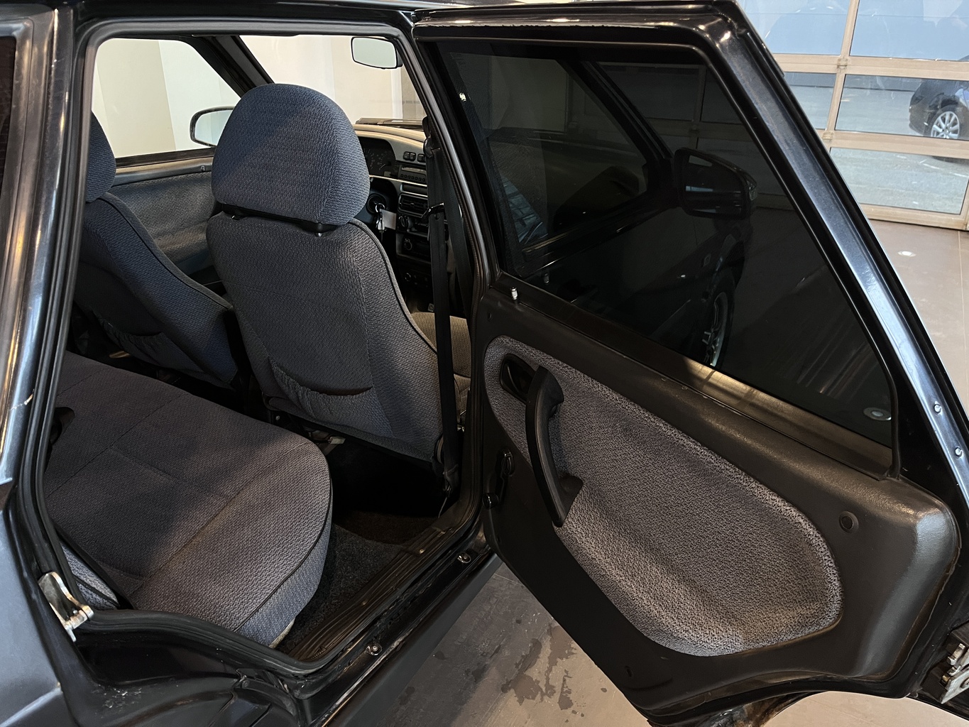 LADA 2114