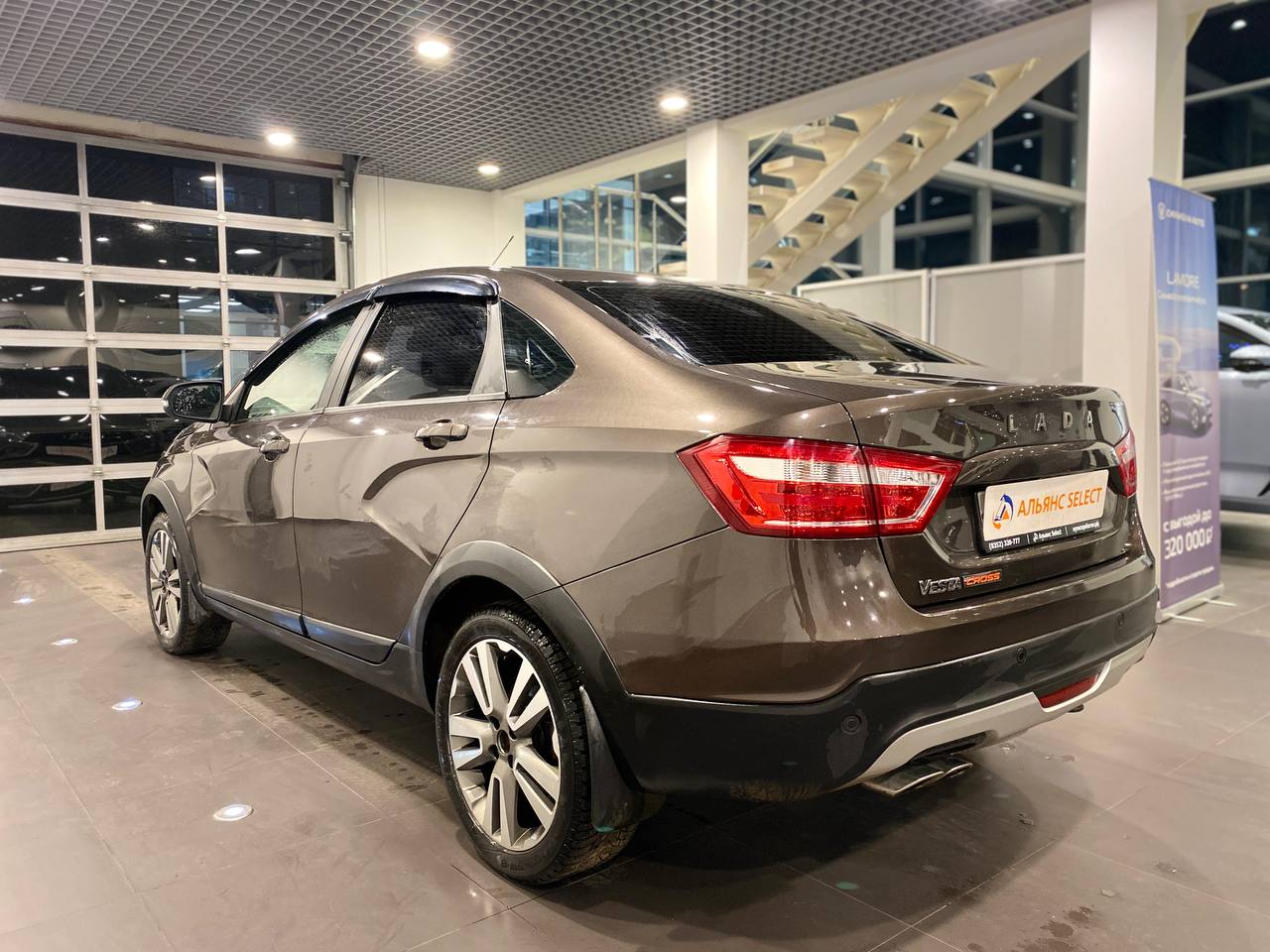 LADA VESTA CROSS