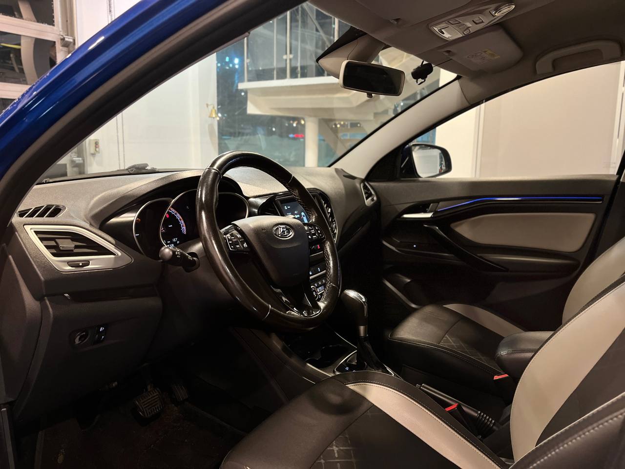 LADA VESTA