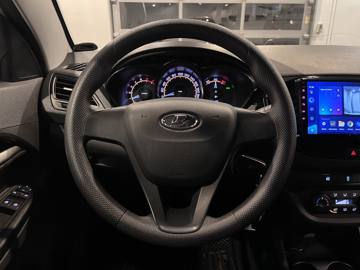 LADA VESTA