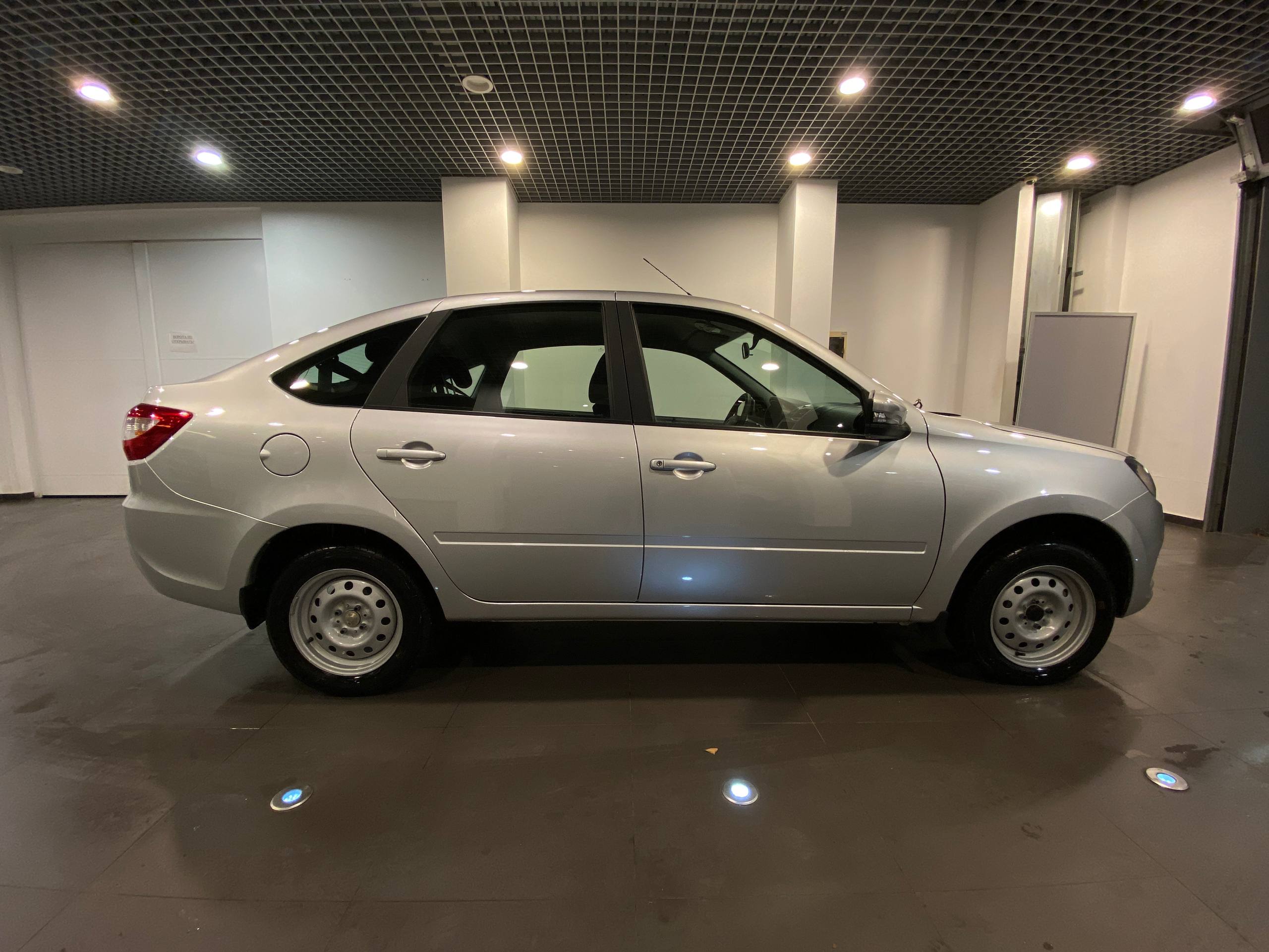 LADA GRANTA