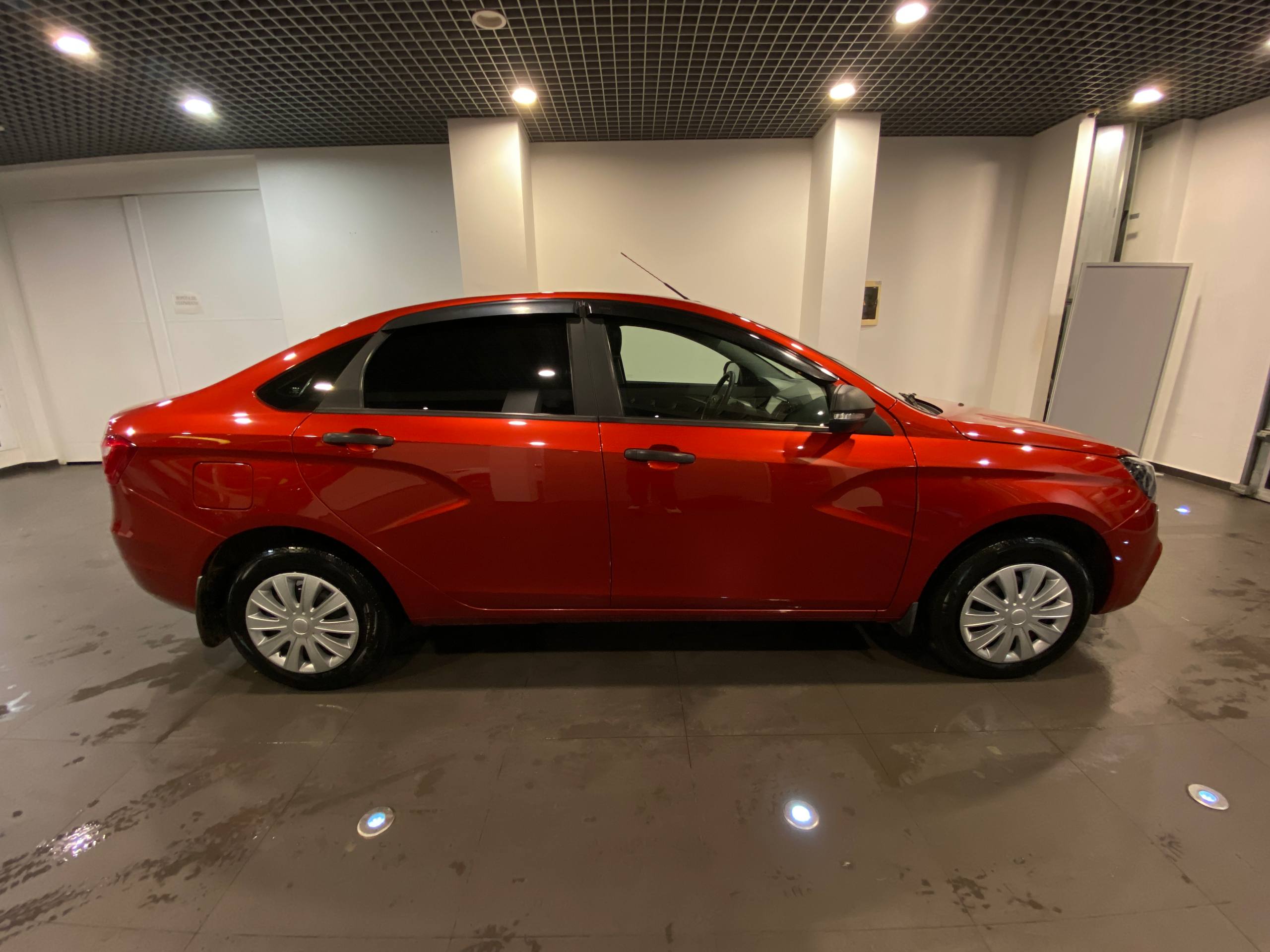 LADA VESTA
