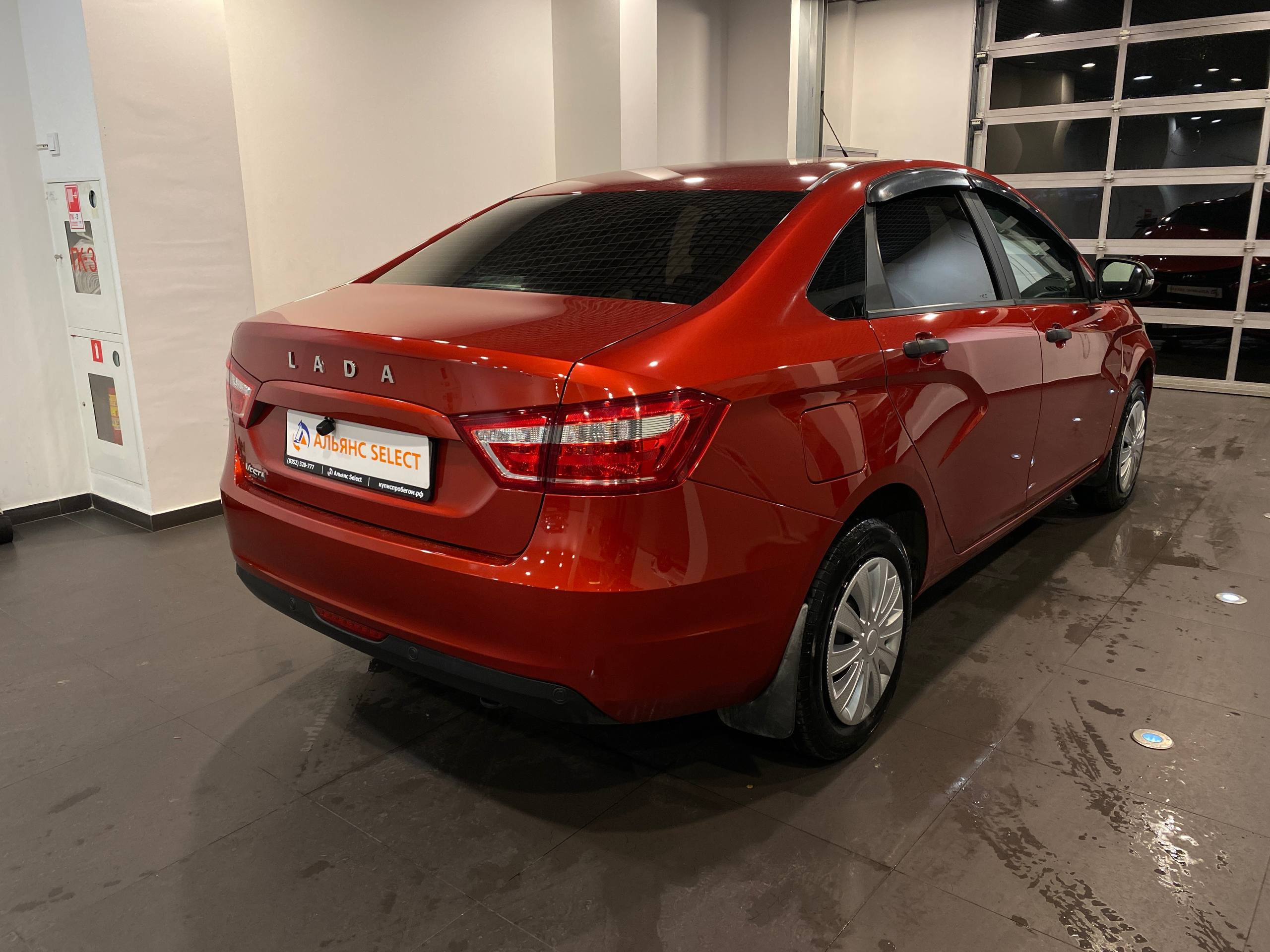 LADA VESTA