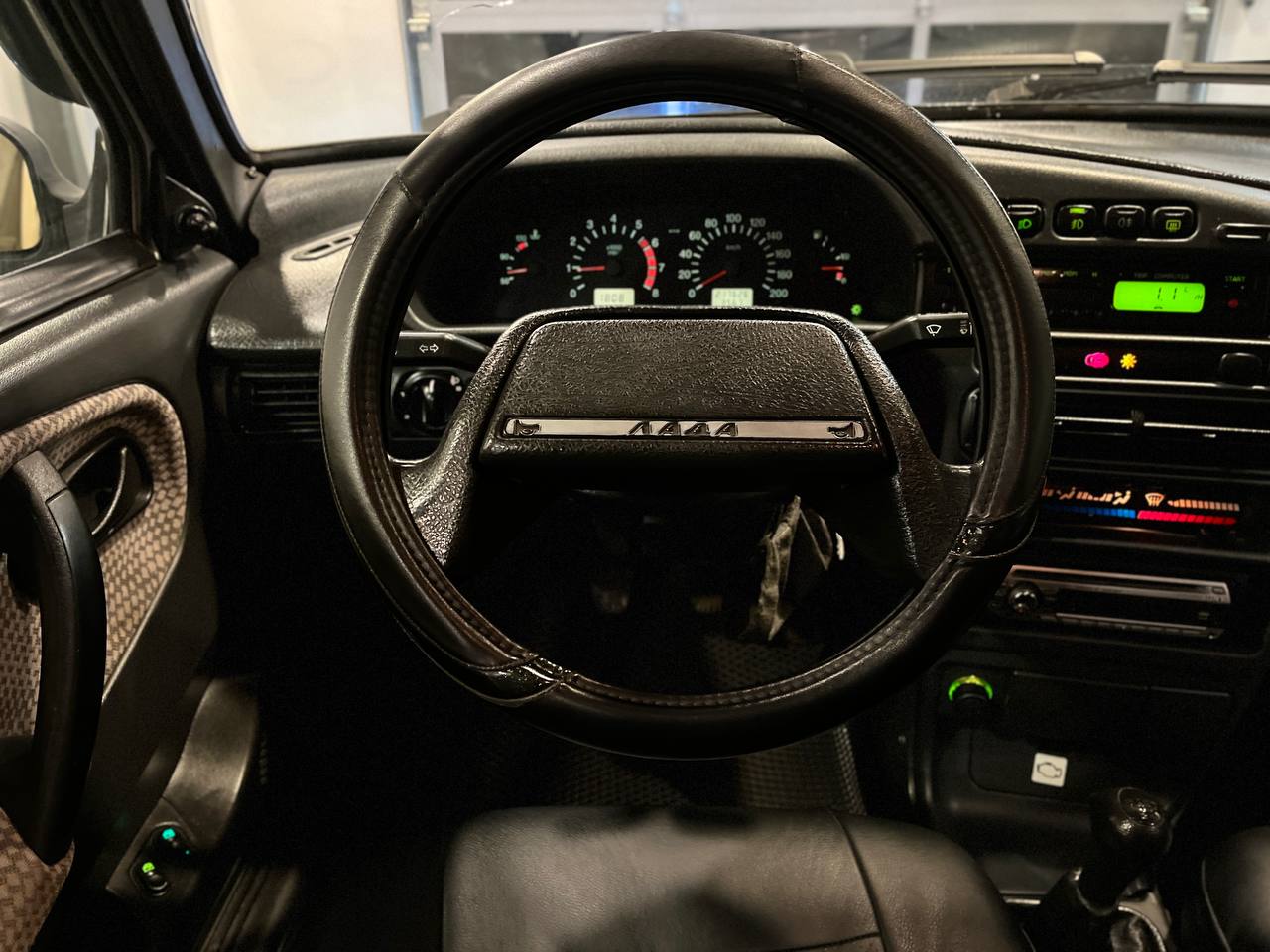 LADA 2114