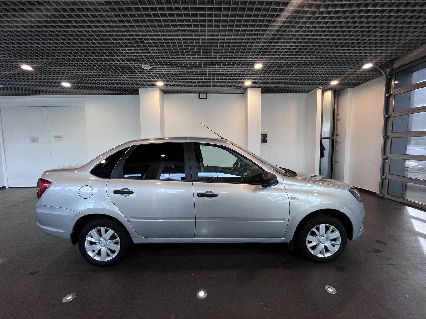 LADA GRANTA