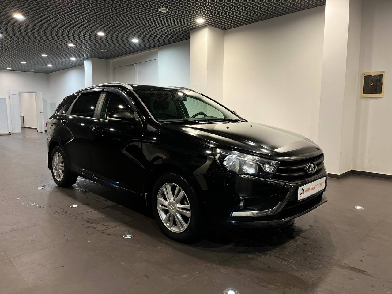 LADA VESTA