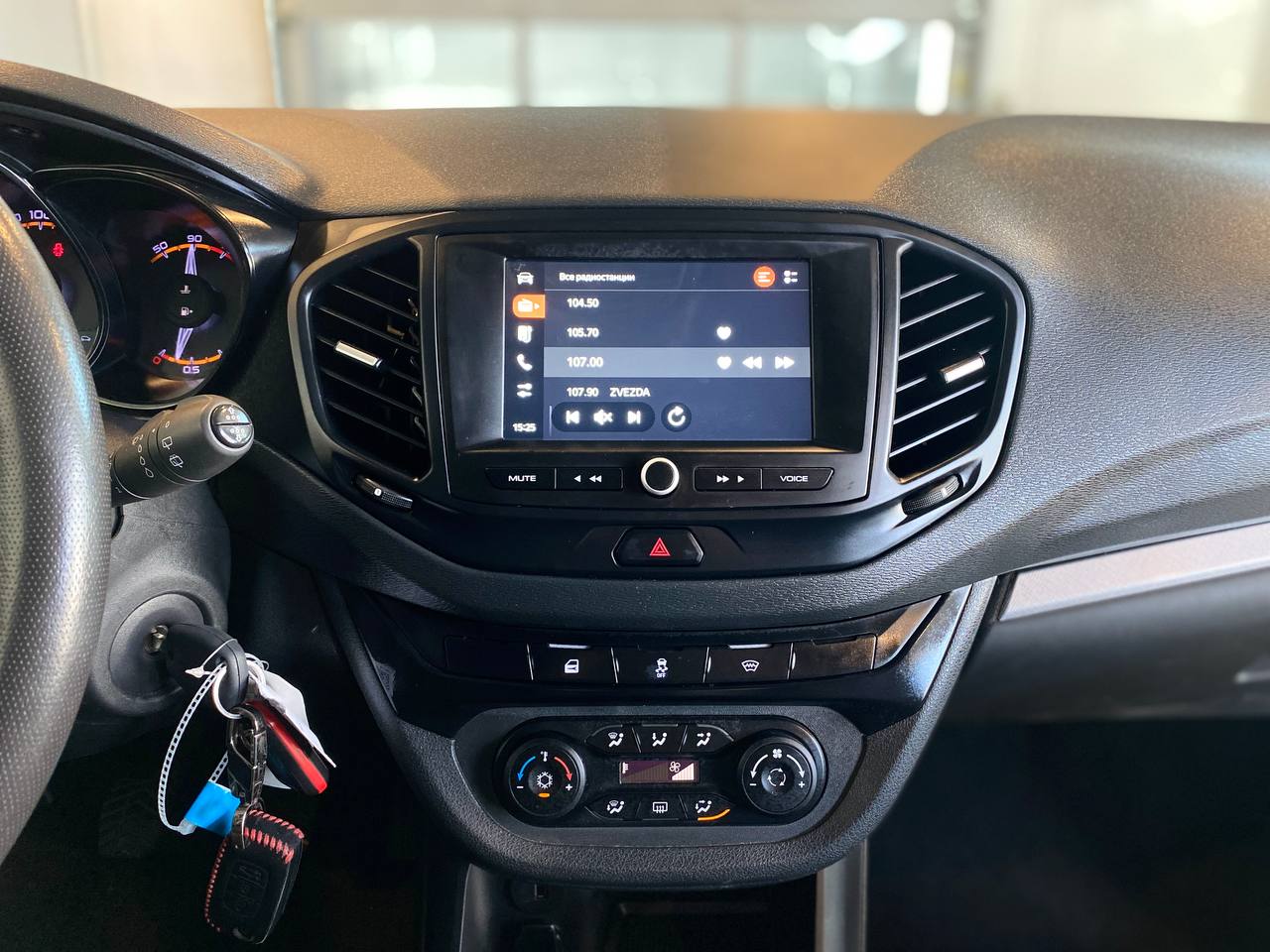 LADA VESTA
