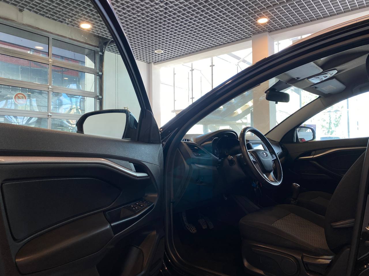 LADA VESTA