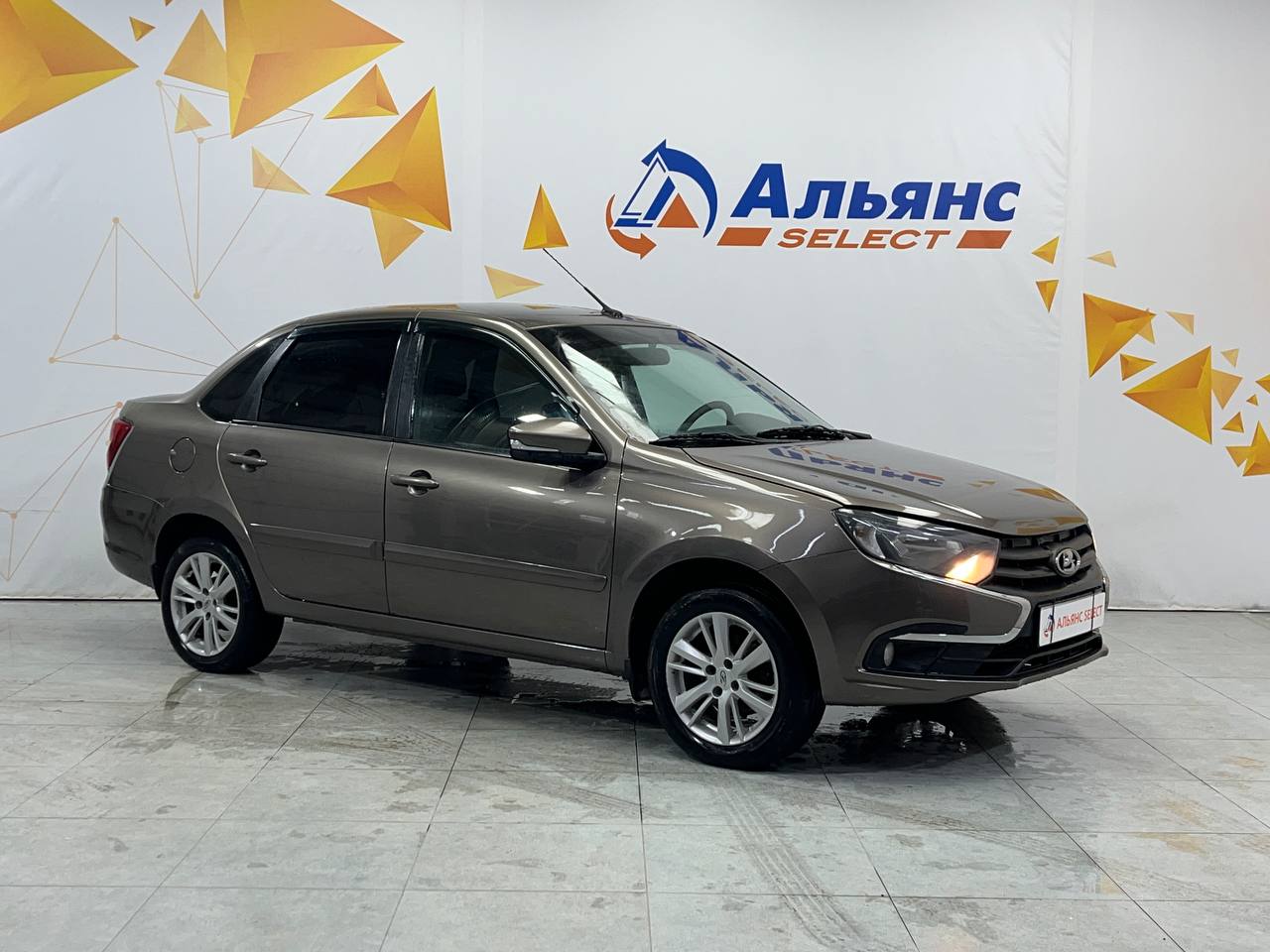 LADA GRANTA