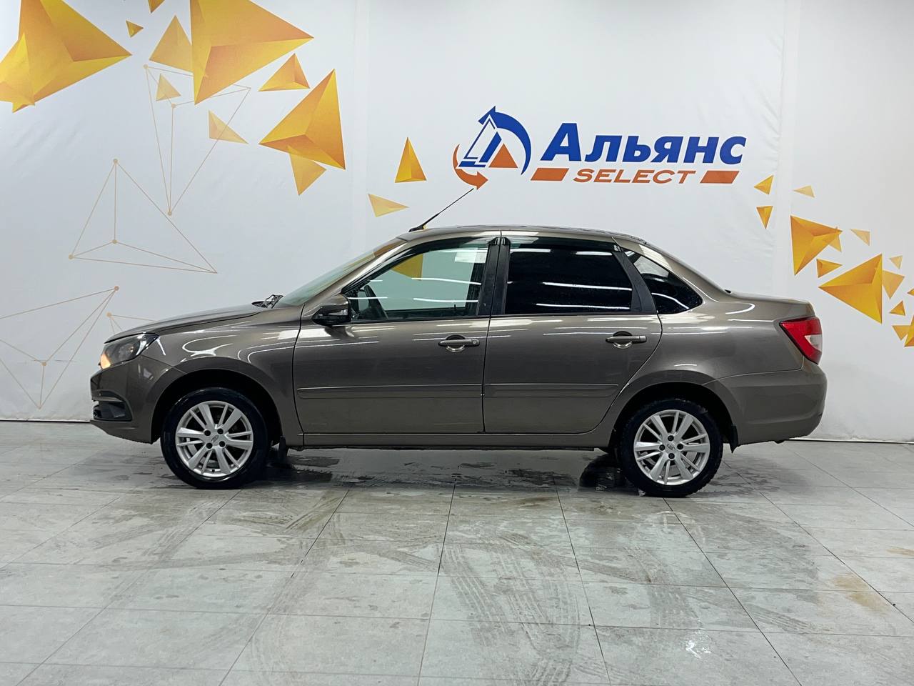 LADA GRANTA