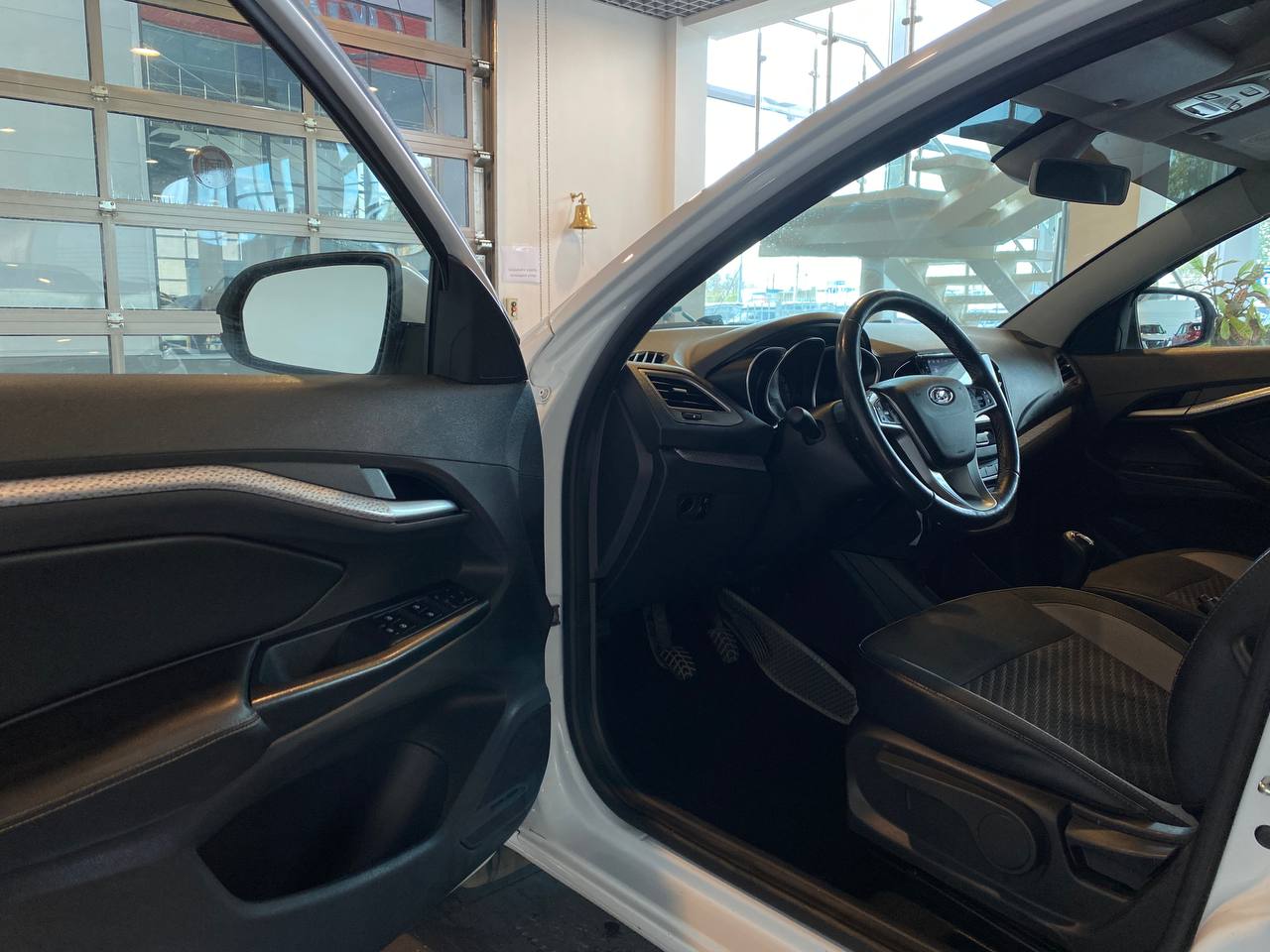 LADA VESTA