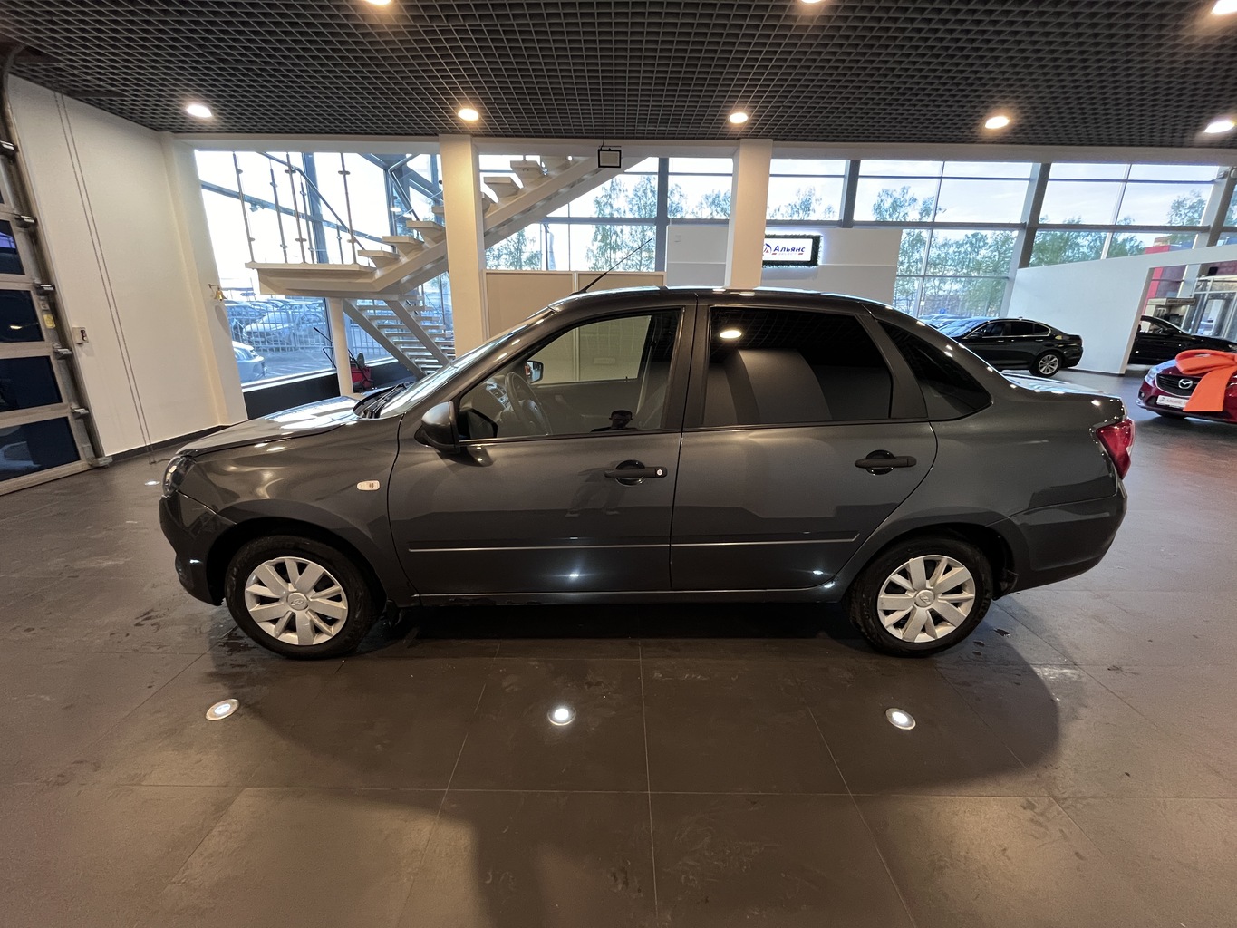 LADA GRANTA