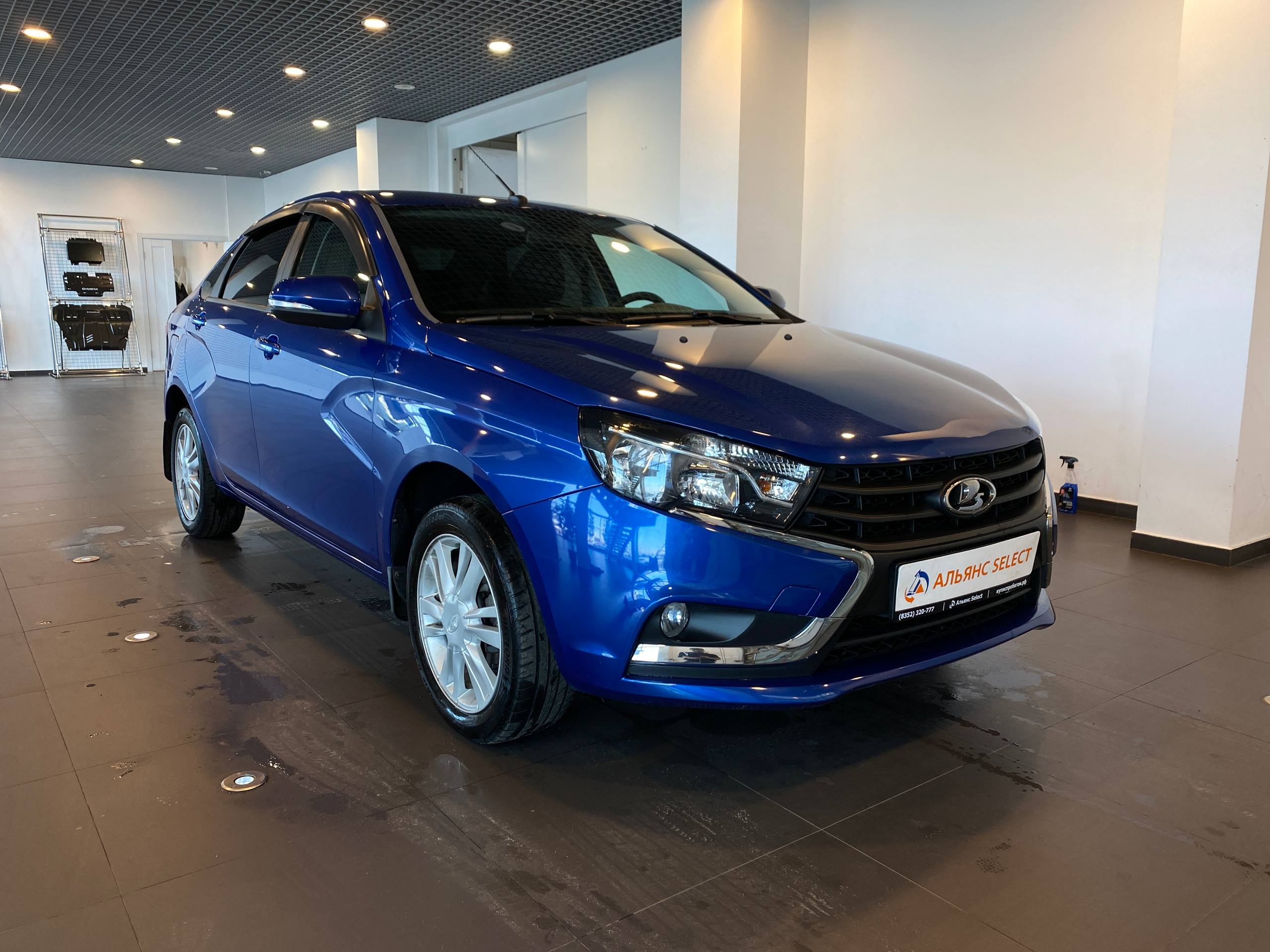 LADA VESTA