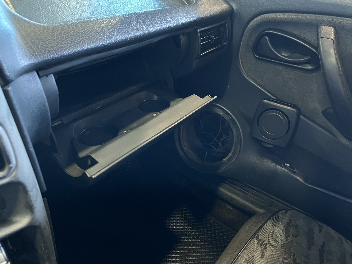 LADA 2114
