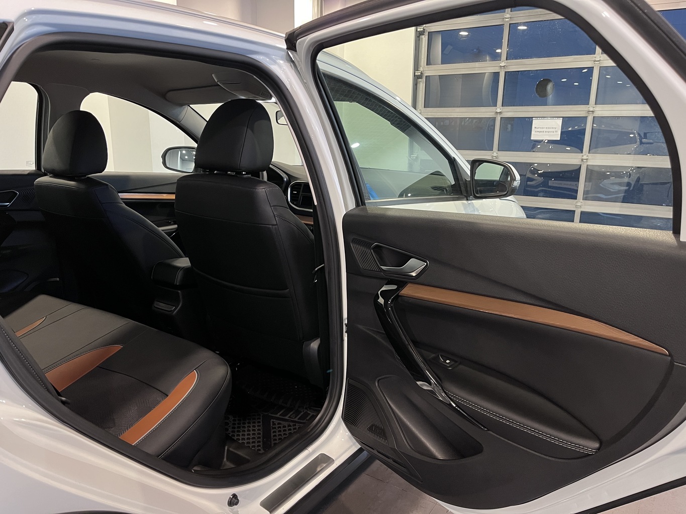 LADA VESTA