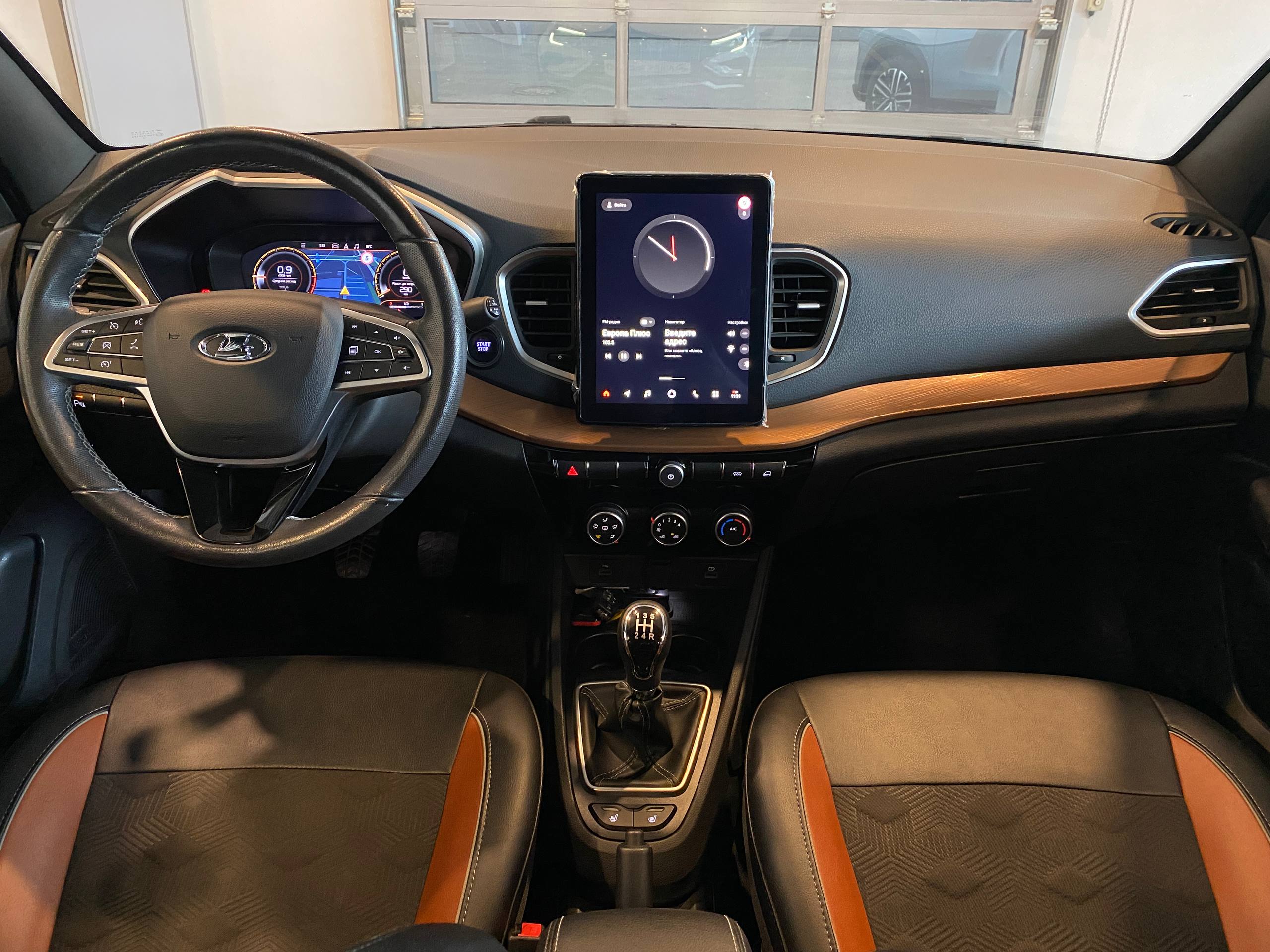 LADA VESTA
