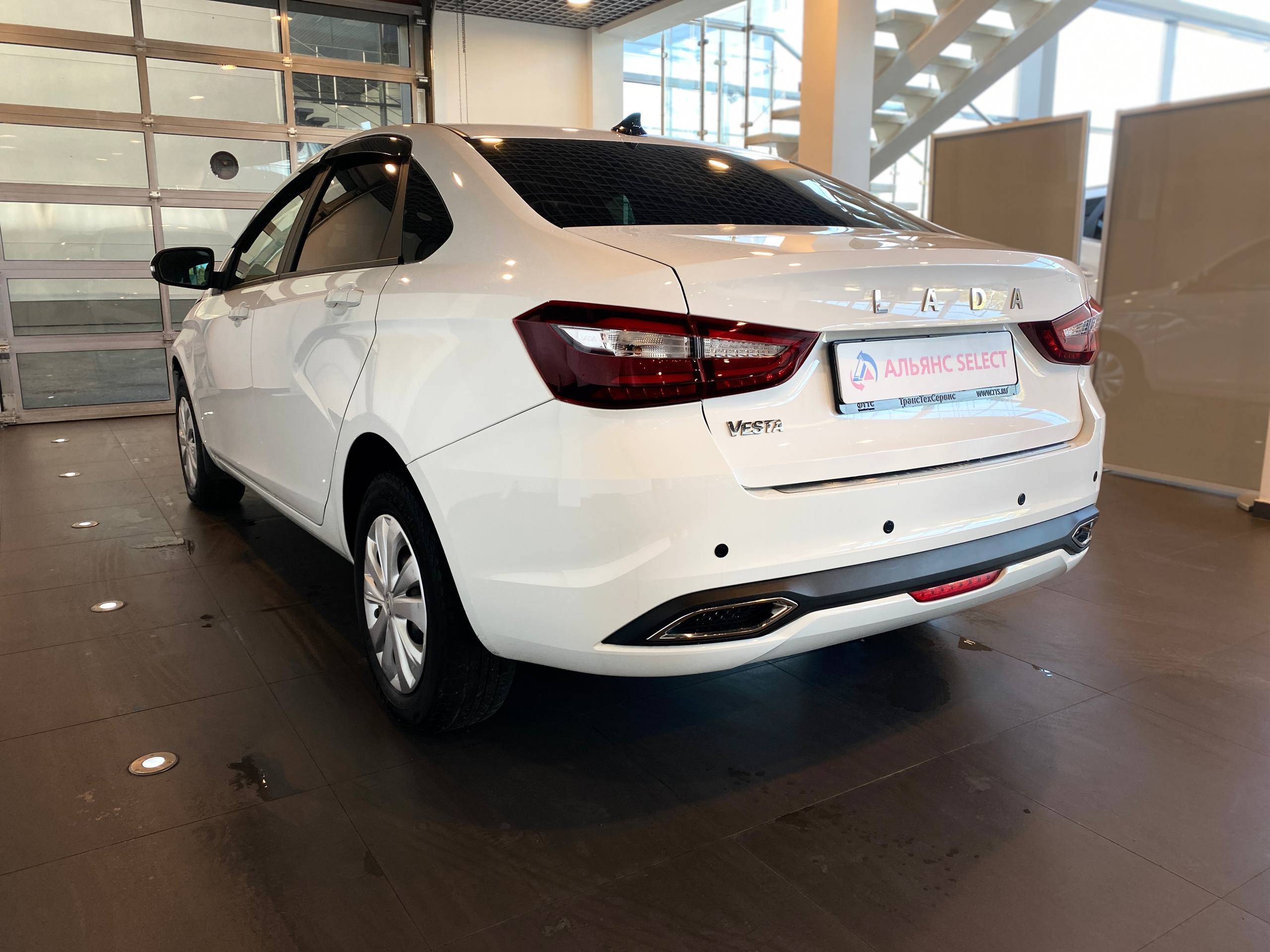 LADA VESTA