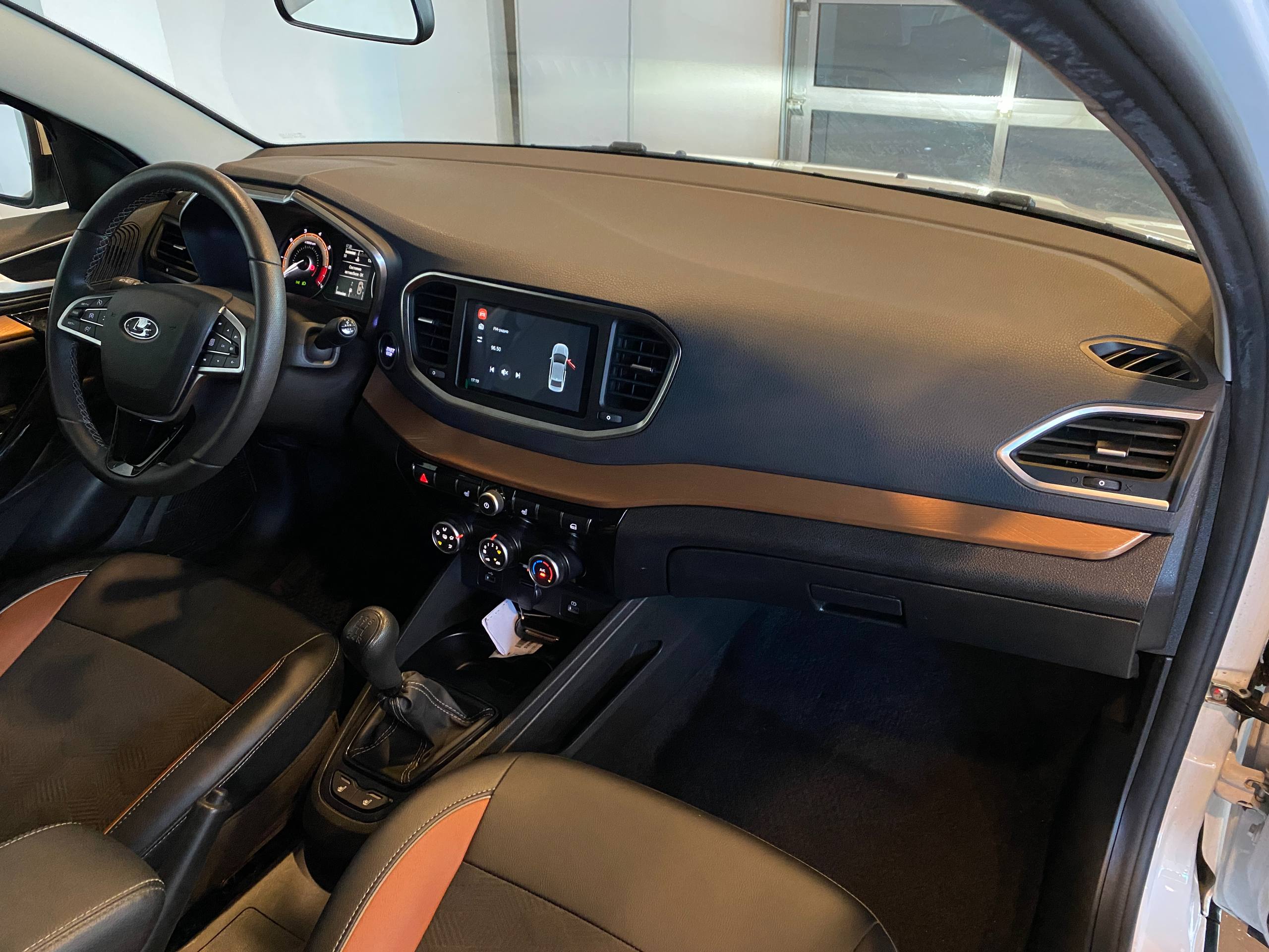 LADA VESTA