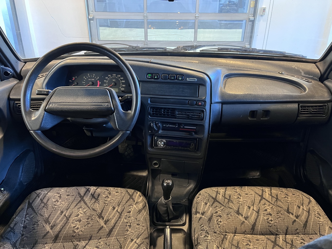 LADA 2115