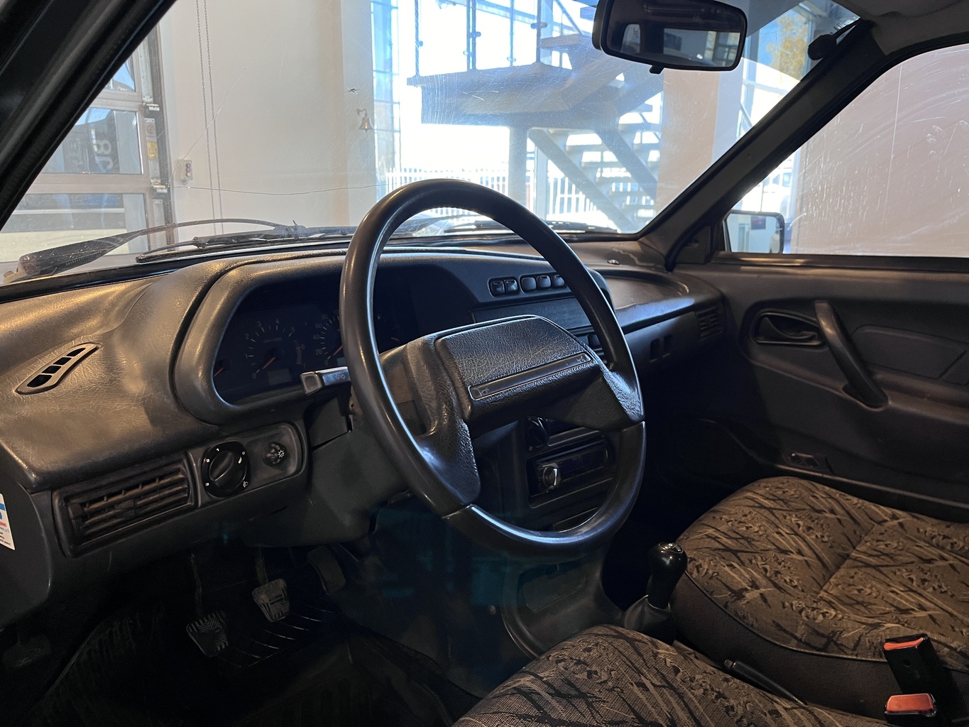 LADA 2115