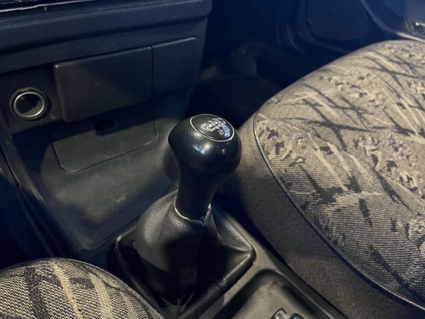 LADA 2115
