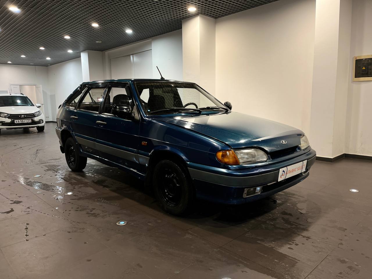 LADA 2114