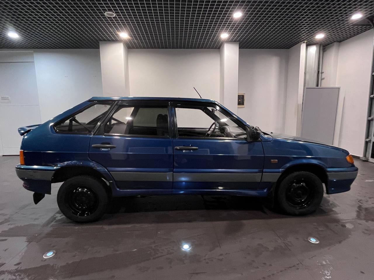 LADA 2114