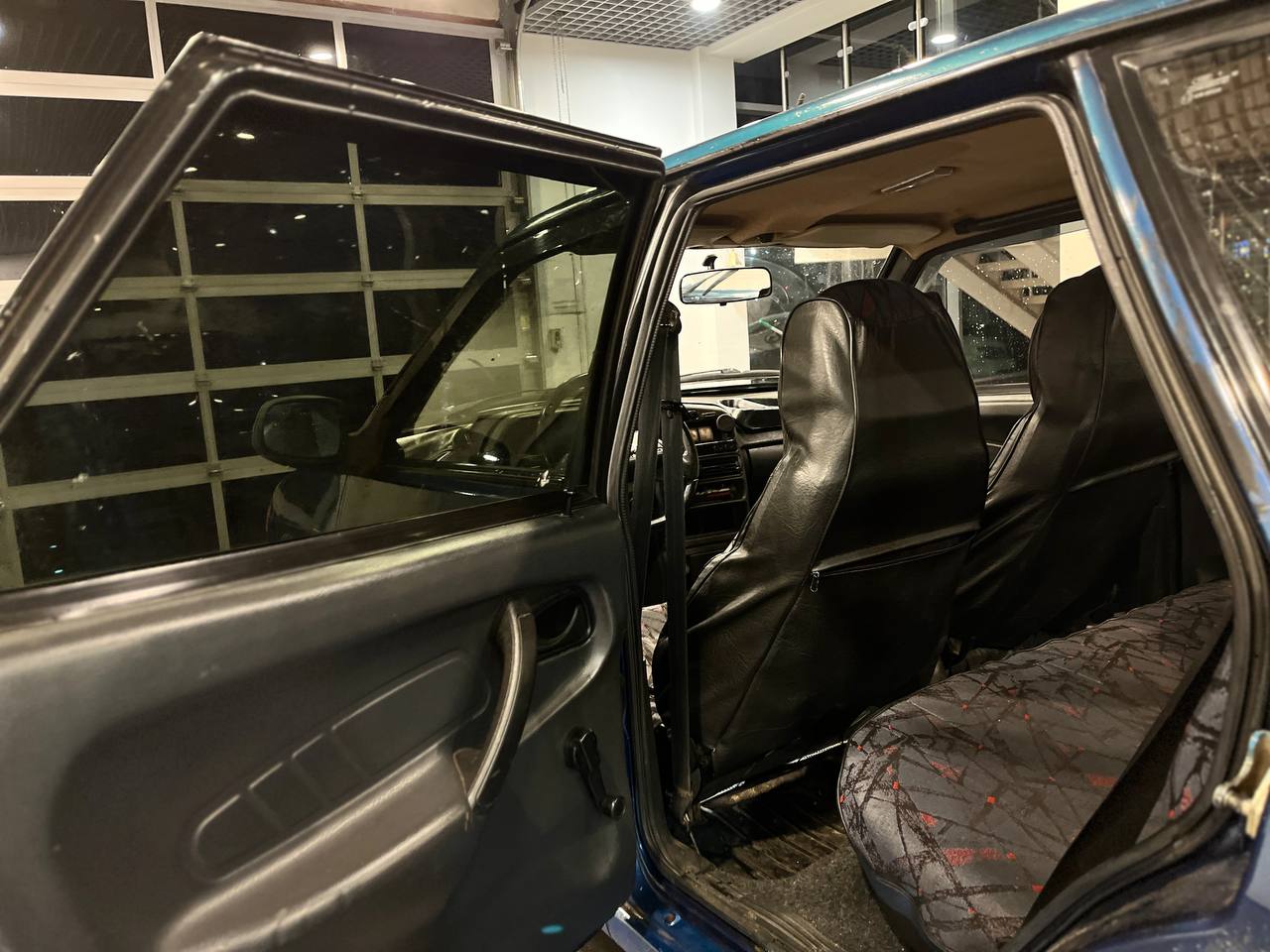 LADA 2114