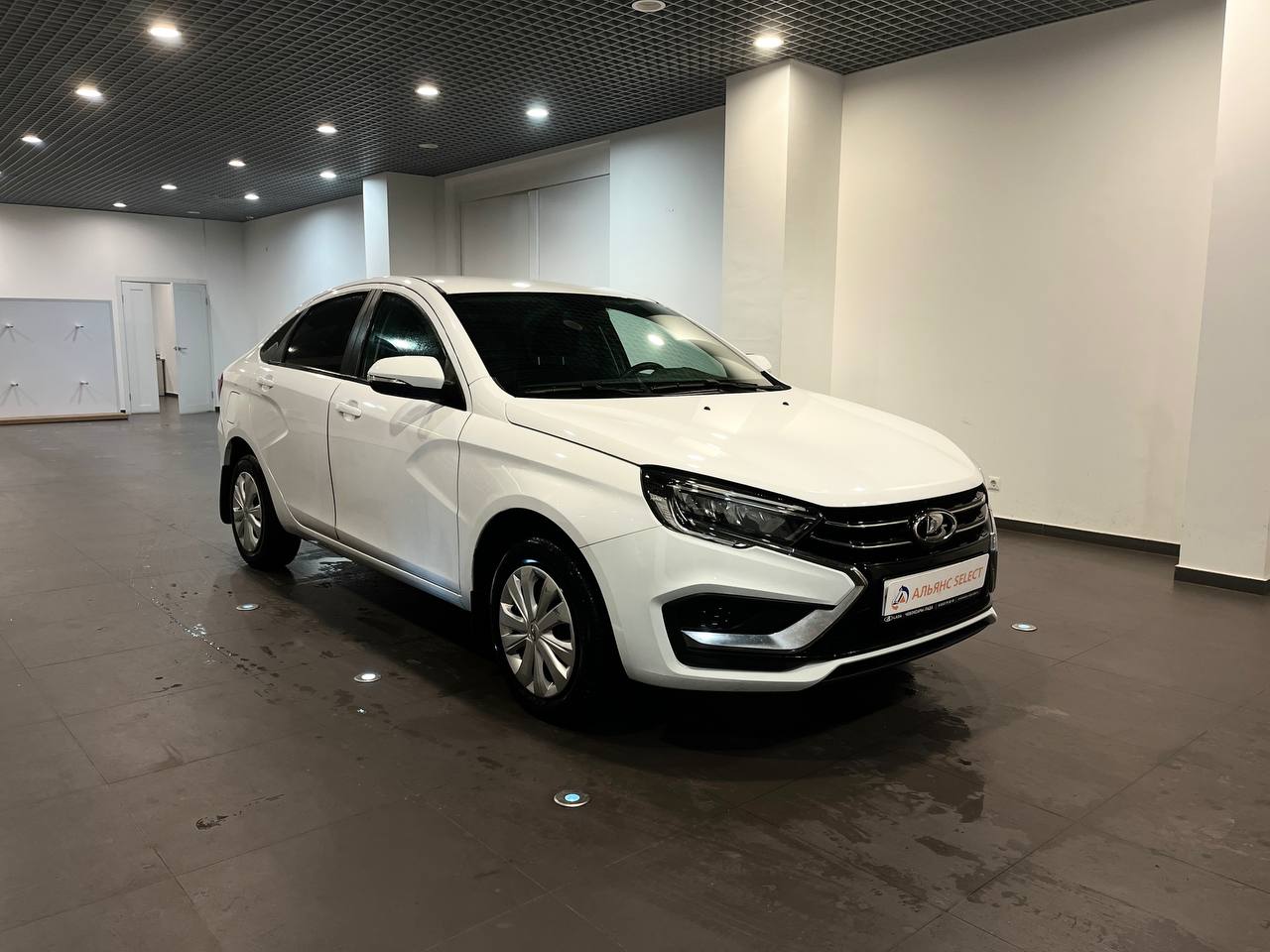 LADA VESTA