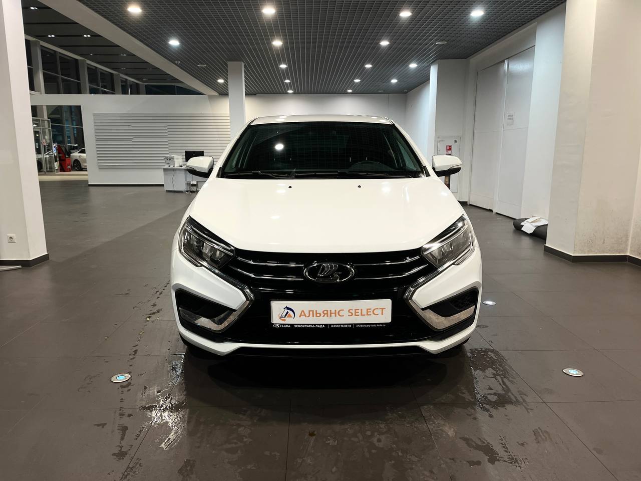 LADA VESTA