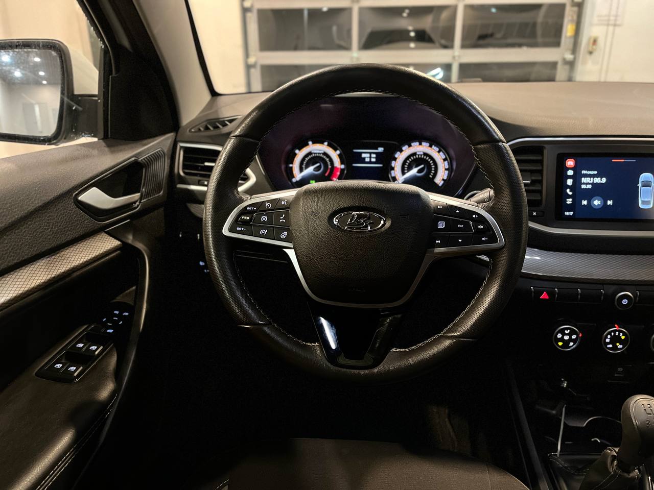 LADA VESTA