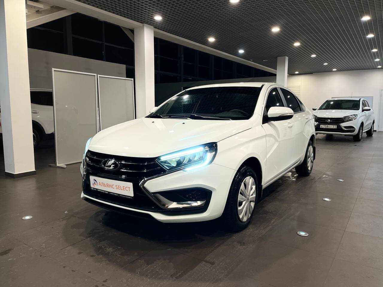 LADA VESTA