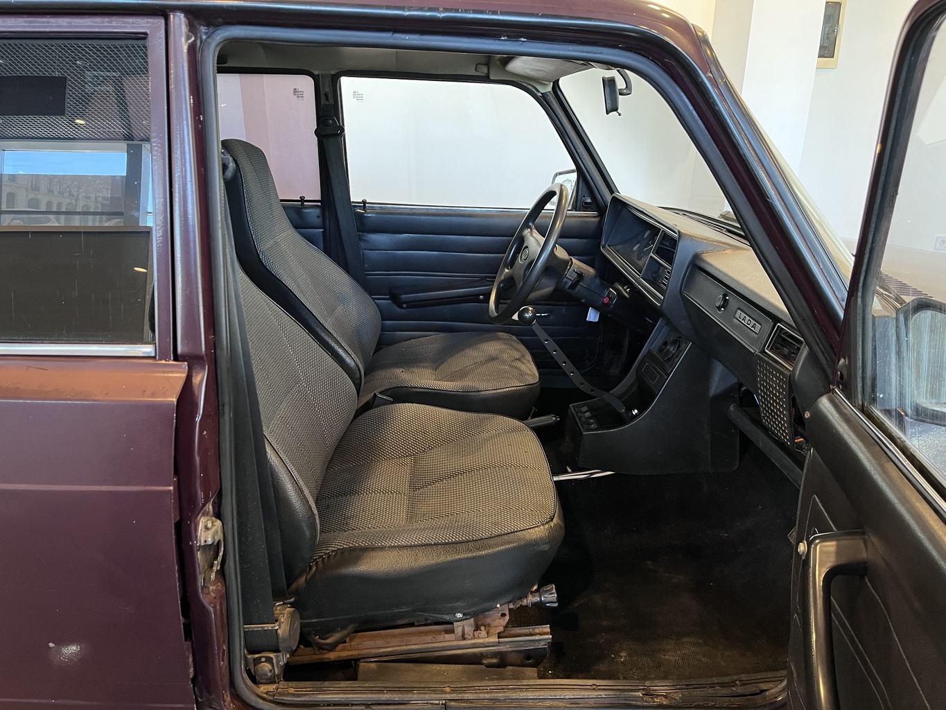 LADA 2107