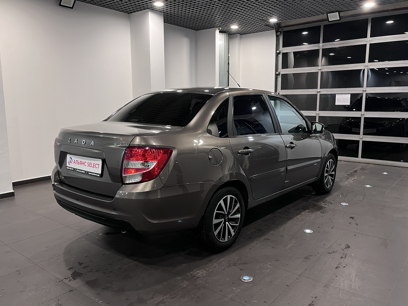 LADA GRANTA