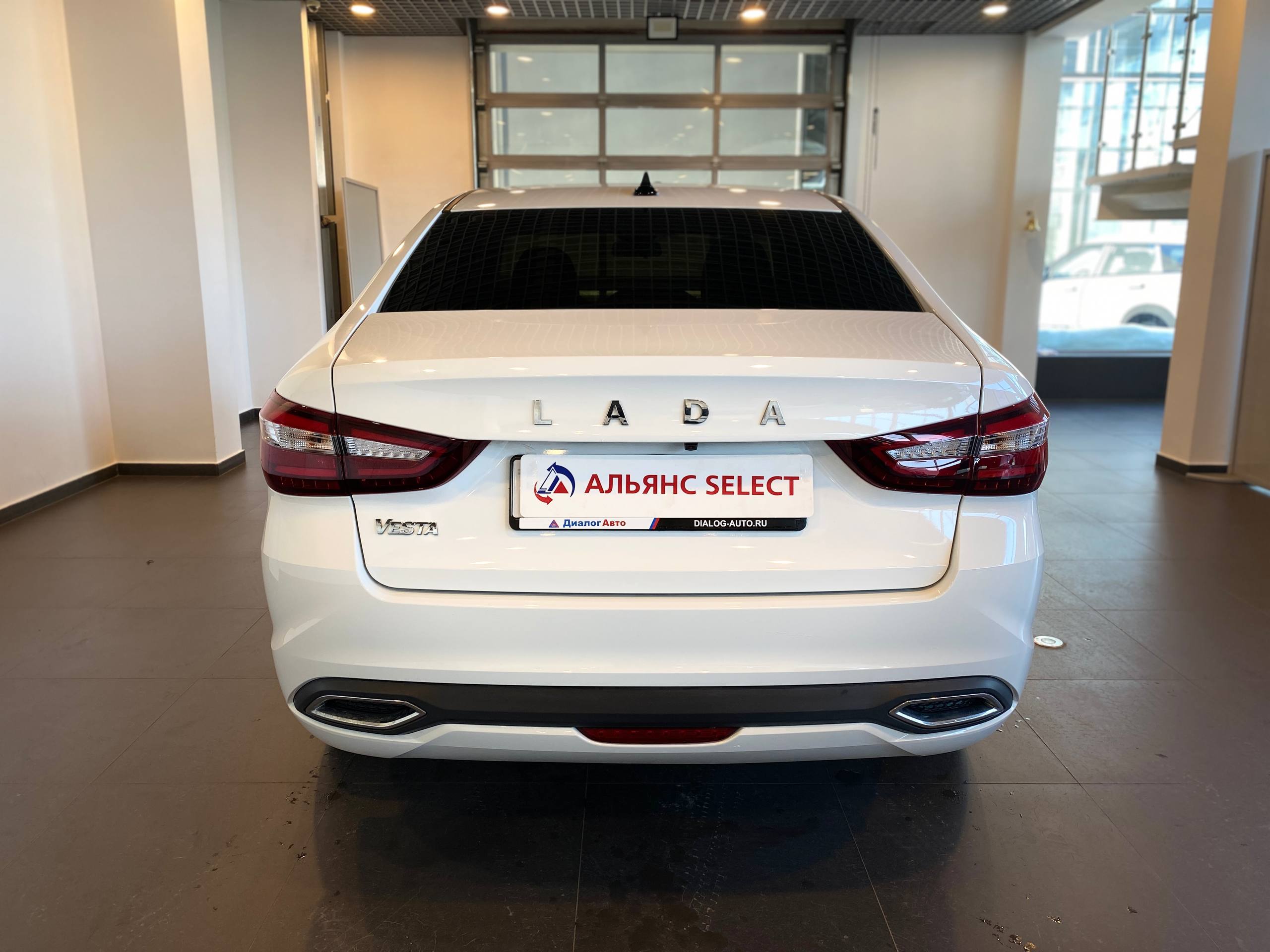 LADA VESTA