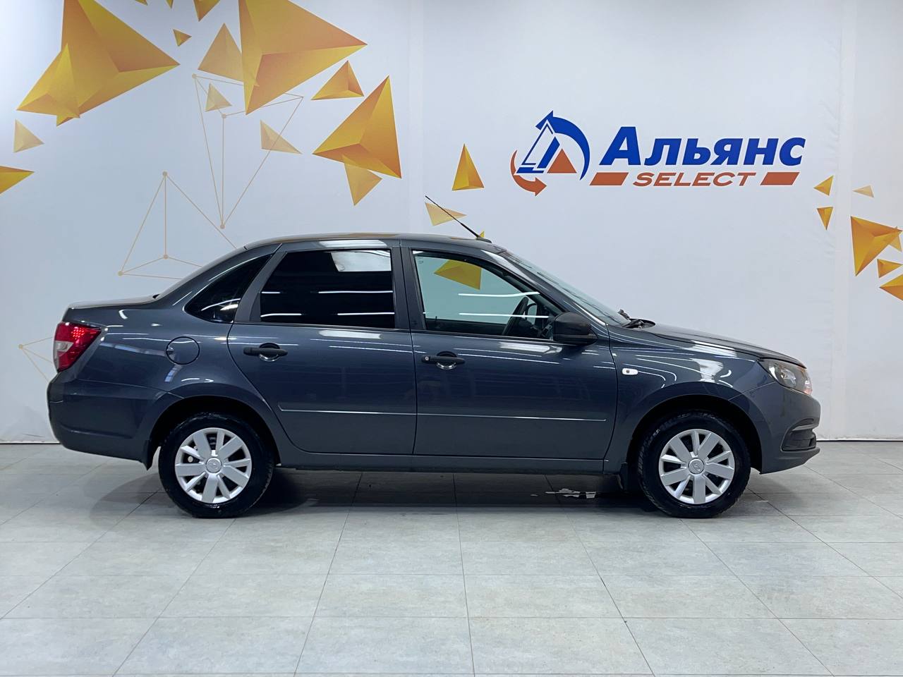 LADA GRANTA
