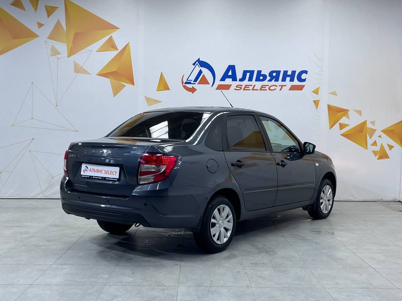LADA GRANTA