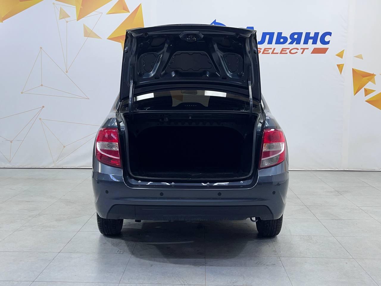 LADA GRANTA