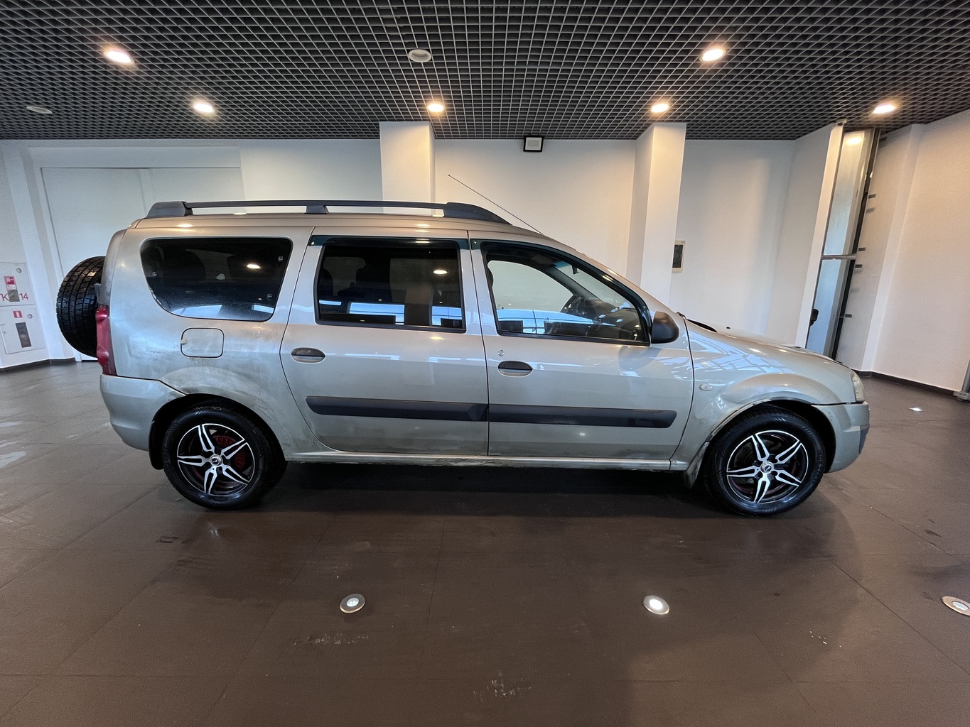 LADA LARGUS
