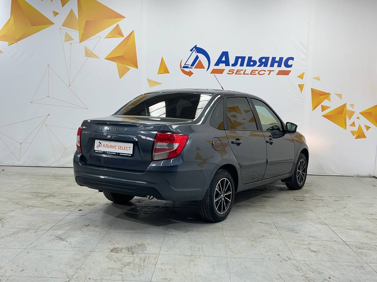 LADA GRANTA