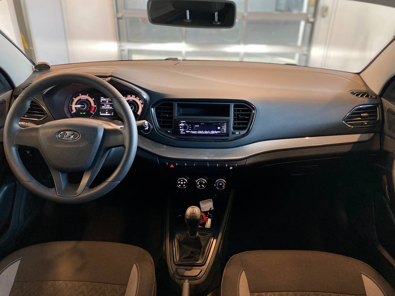 LADA VESTA