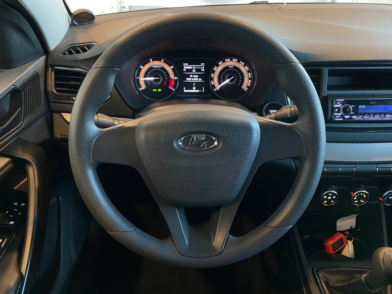 LADA VESTA