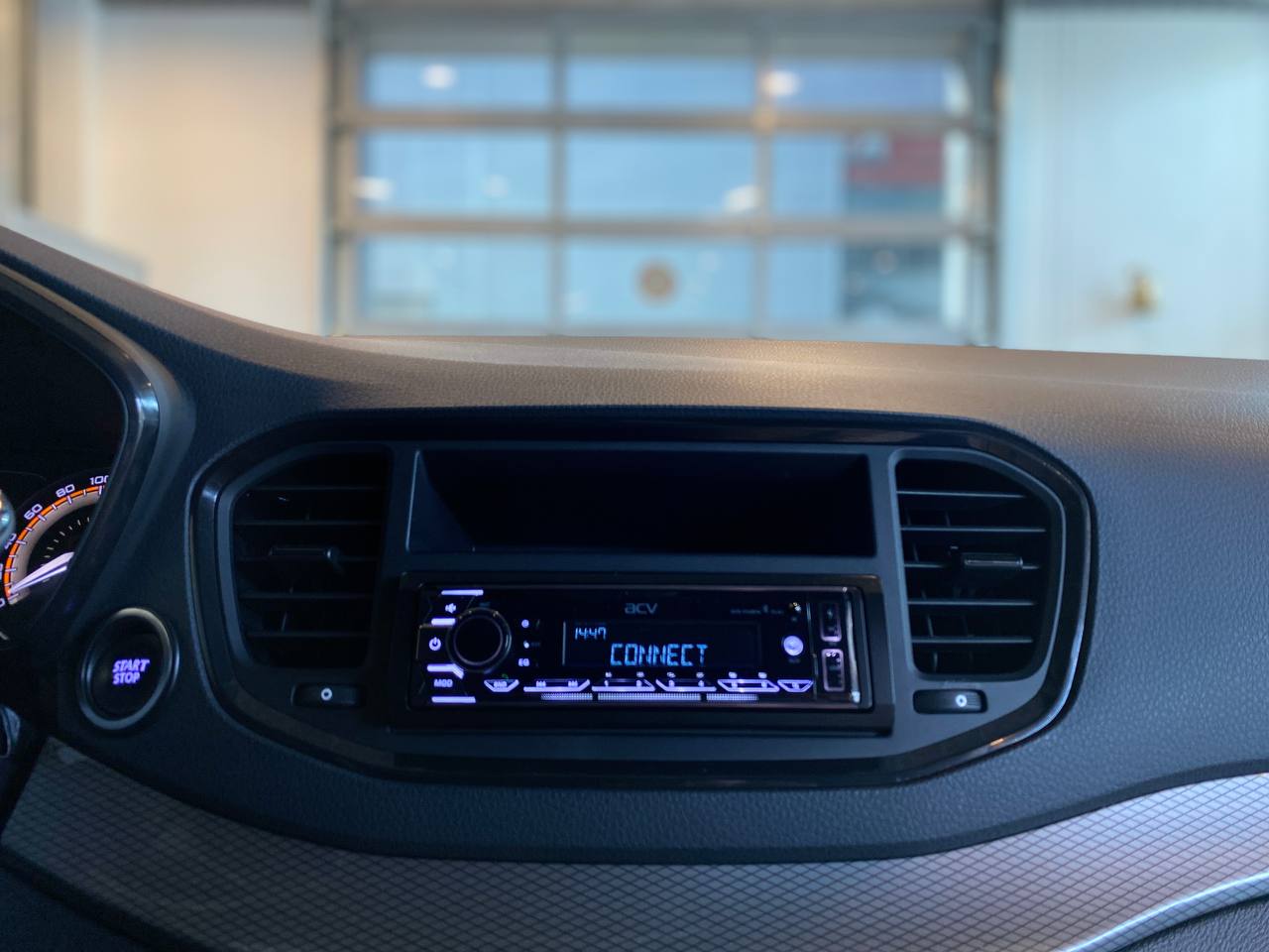 LADA VESTA