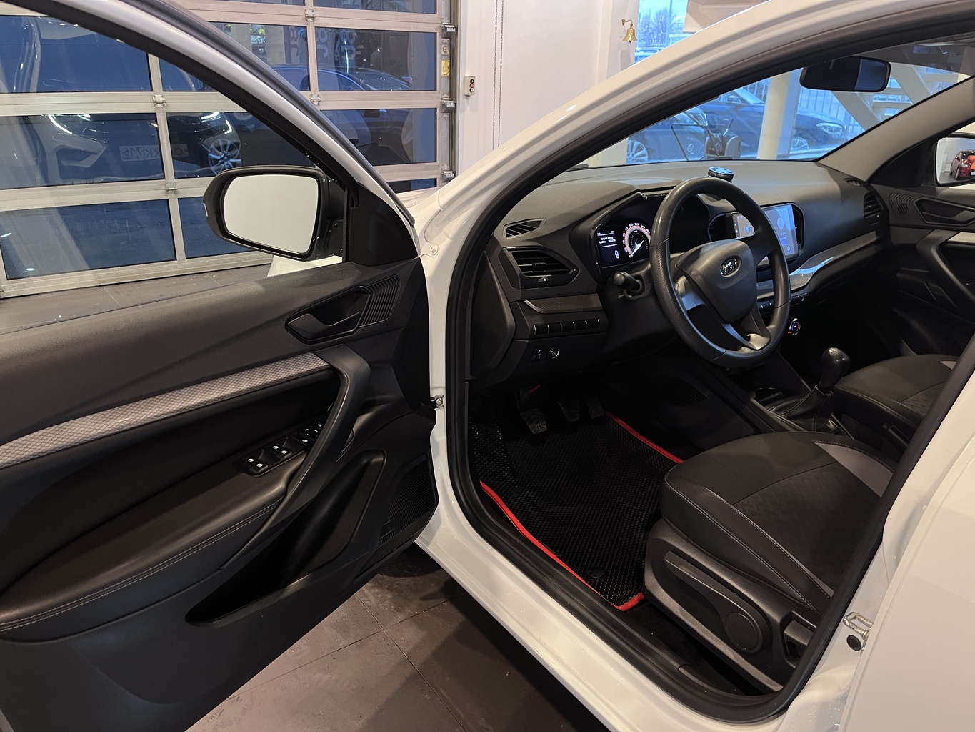 LADA VESTA