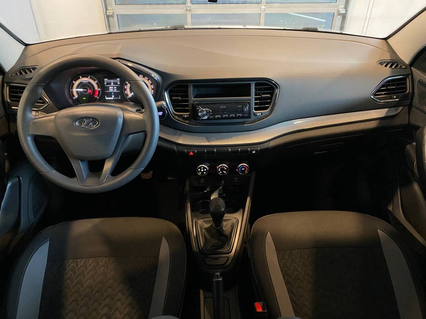 LADA VESTA