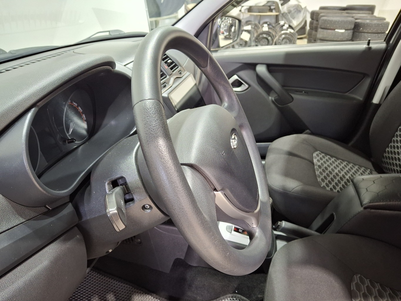 LADA GRANTA