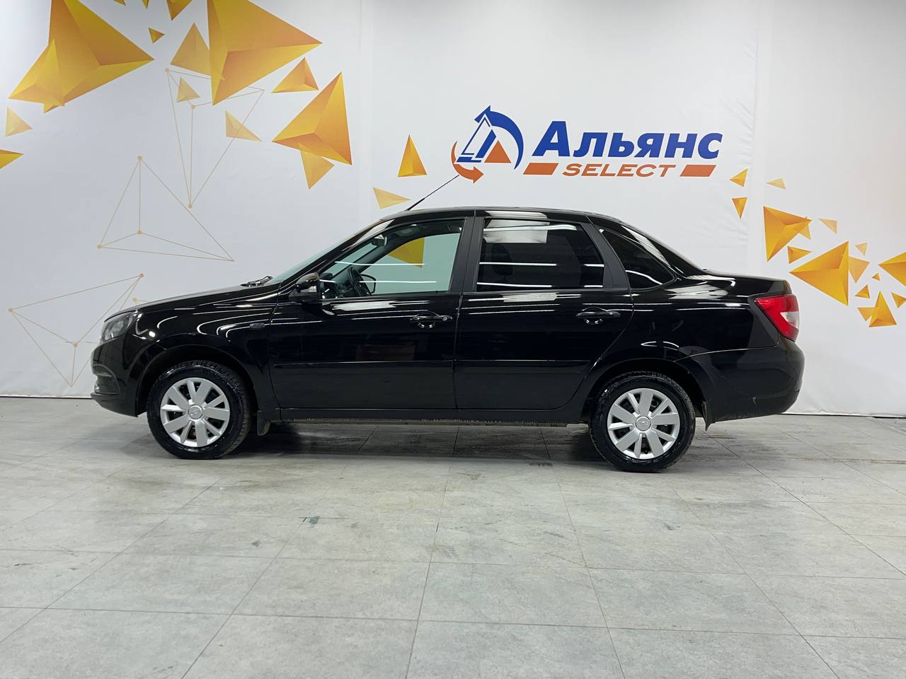 LADA GRANTA