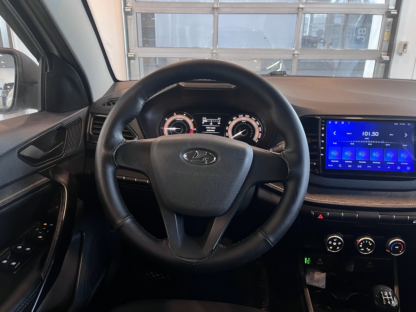 LADA VESTA