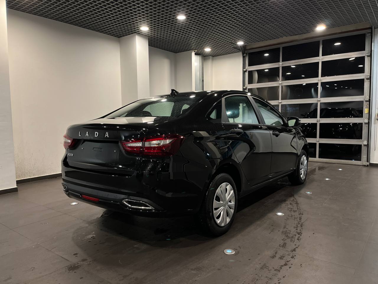 LADA VESTA