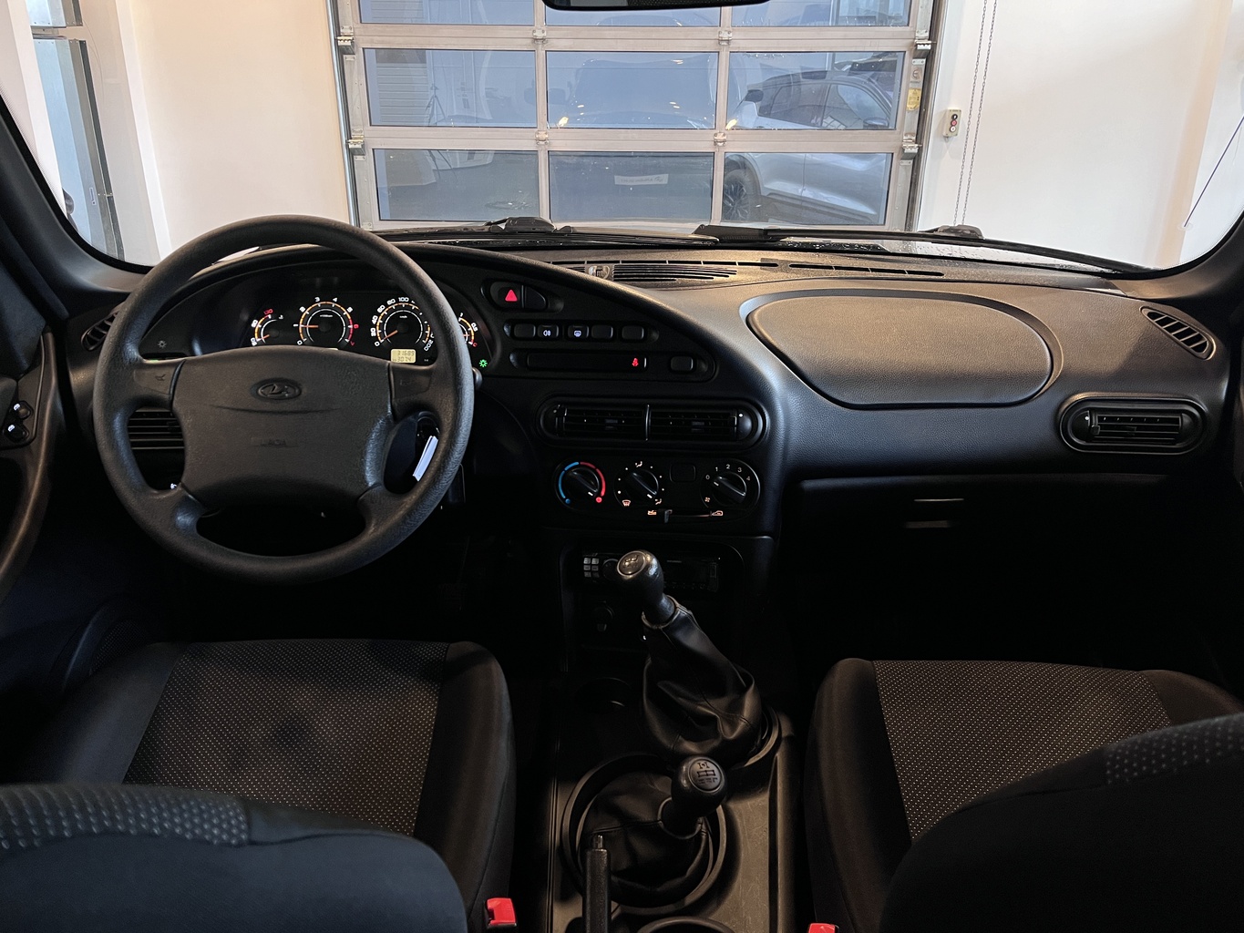 LADA NIVA TRAVEL